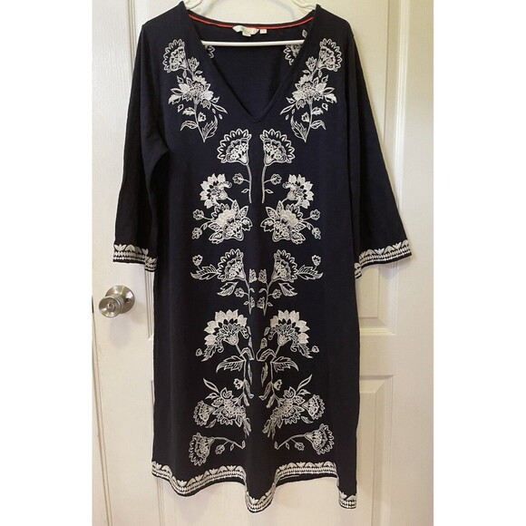 Boden Dresses & Skirts - Boden Clemmie Dress Embroidered Floral Size 14L Navy Blue
